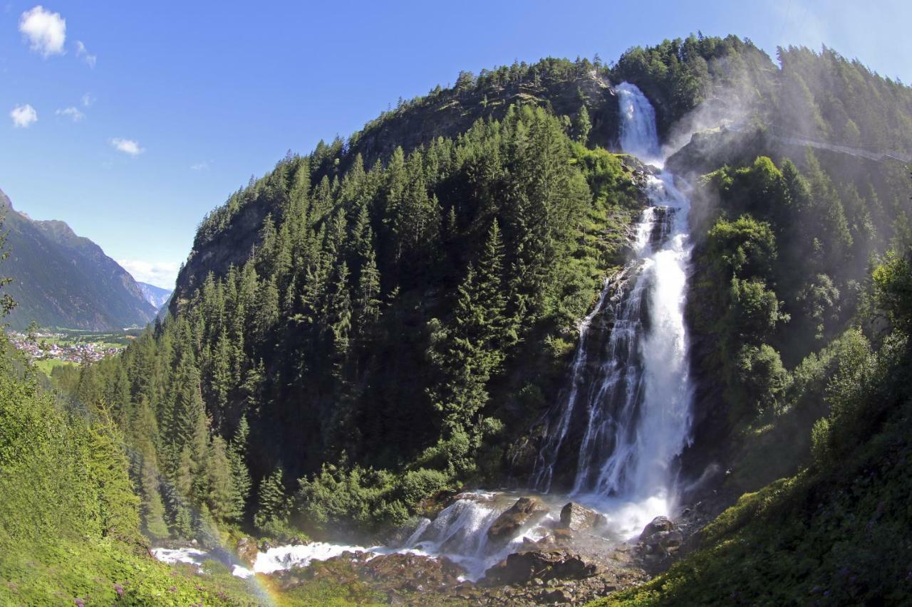 Вилла Garni Flori Лангенфельд Экстерьер фото